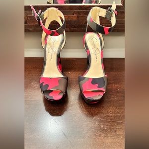 Jessica Simpson Maicie Platform Sandal Heel